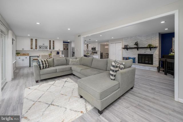 23 GATE RD, Tabernacle, NJ 08088