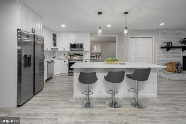 23 GATE RD, Tabernacle, NJ 08088