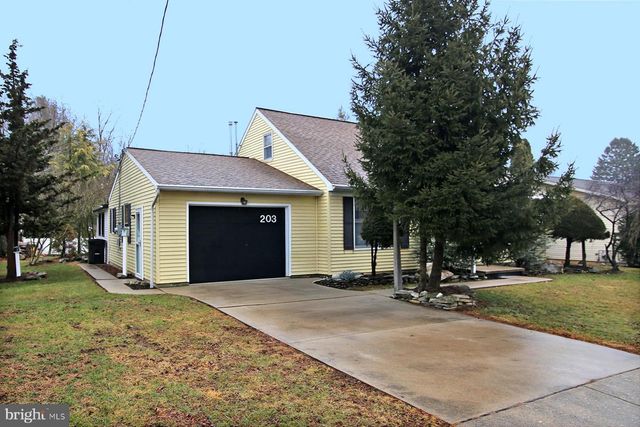 203 ELM ST, Lebanon, PA 17042