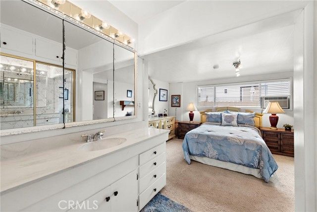 114 Yorktown, Newport Beach, CA 92660