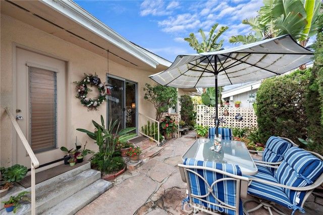 114 Yorktown, Newport Beach, CA 92660