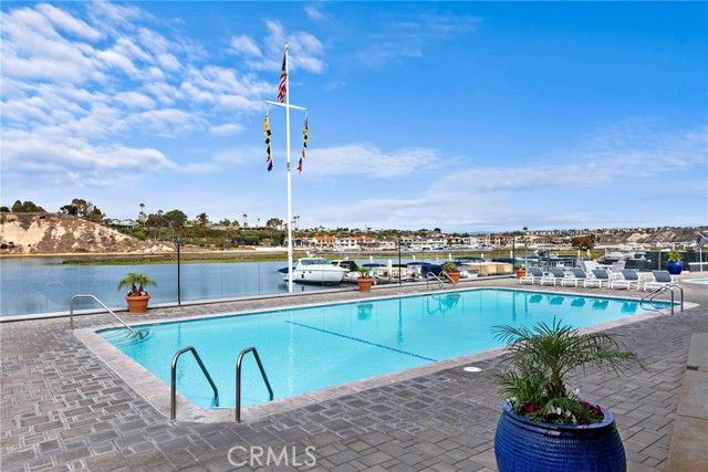 114 Yorktown, Newport Beach, CA 92660