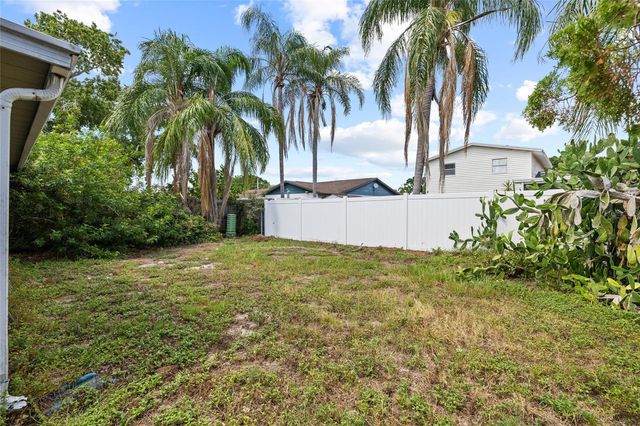 4709 TRAVERTINE DRIVE, Tampa, FL 33615