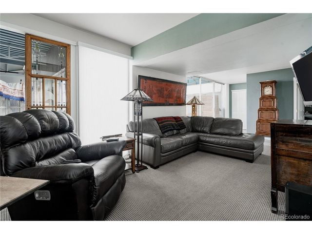 790 N Washington St 1501, Denver, CO 80203