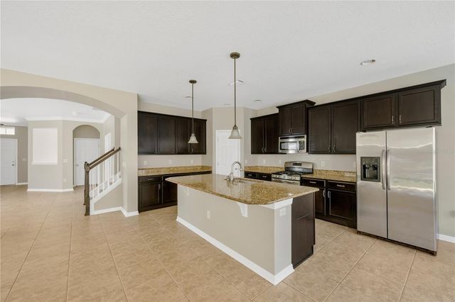 16414 EGRET CROSSING LANE, Lithia, FL 33547