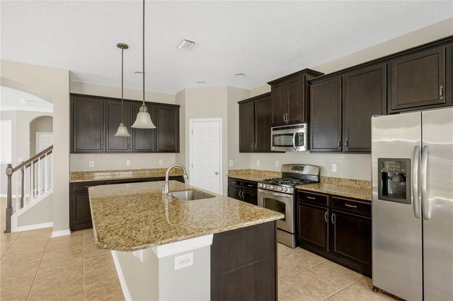 16414 EGRET CROSSING LANE, Lithia, FL 33547