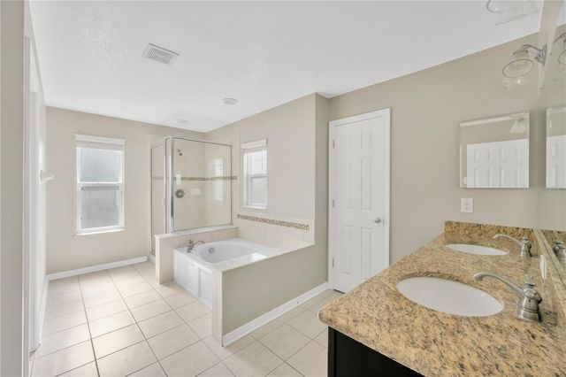 16414 EGRET CROSSING LANE, Lithia, FL 33547