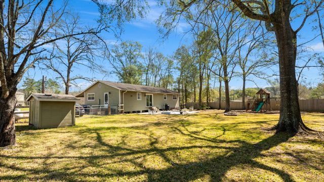 29905 Elm Lane, Magnolia, TX 77354