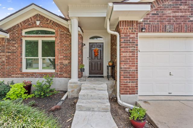 20808 Trotters LN, Pflugerville, TX 78660