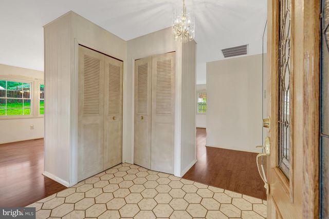 4315 MARKWOOD LN, Fairfax, VA 22033