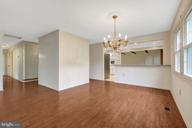 4315 MARKWOOD LN, Fairfax, VA 22033