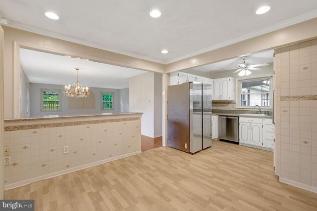 4315 MARKWOOD LN, Fairfax, VA 22033
