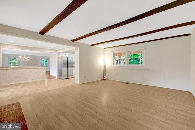 4315 MARKWOOD LN, Fairfax, VA 22033