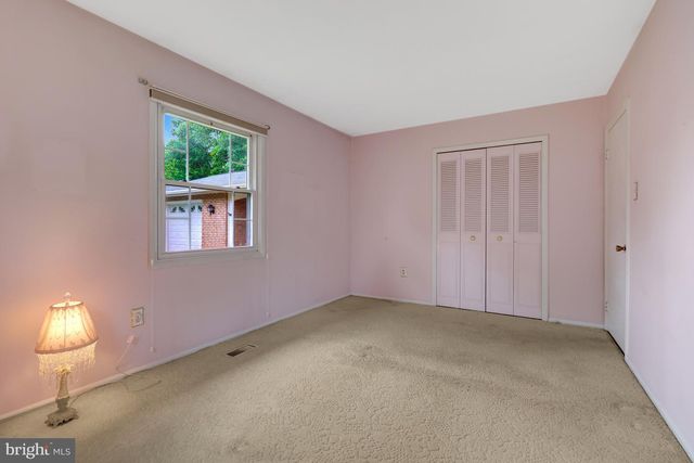 4315 MARKWOOD LN, Fairfax, VA 22033