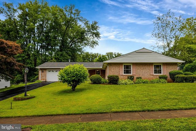 4315 MARKWOOD LN, Fairfax, VA 22033