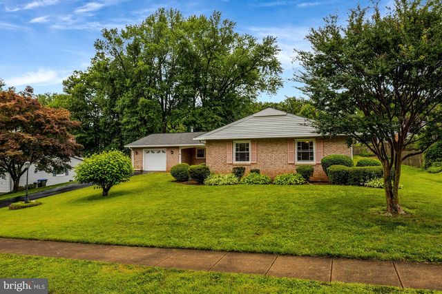 4315 MARKWOOD LN, Fairfax, VA 22033