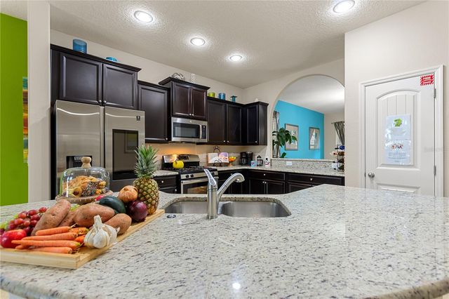 5120 OAKBOURNE AVENUE, Davenport, FL 33837