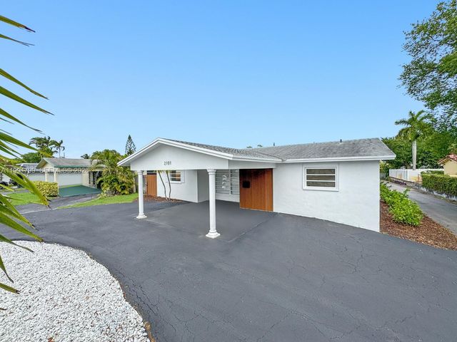 2101 N 56th Ave, Hollywood, FL 33021