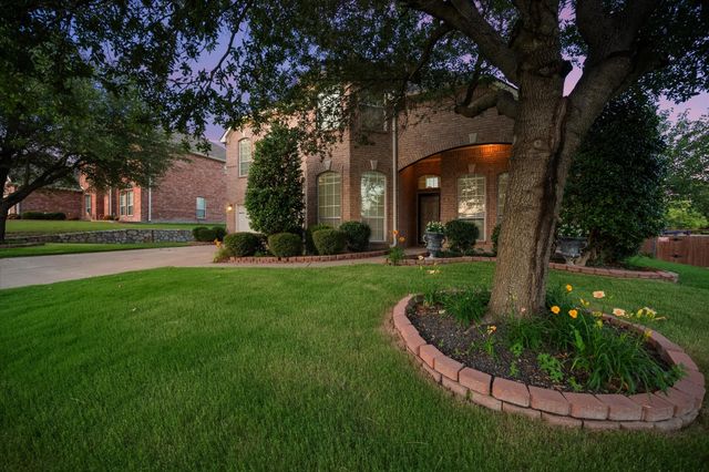 700 Sage Brush Drive, Weatherford, TX 76087