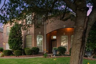 700 Sage Brush Drive, Weatherford, TX 76087