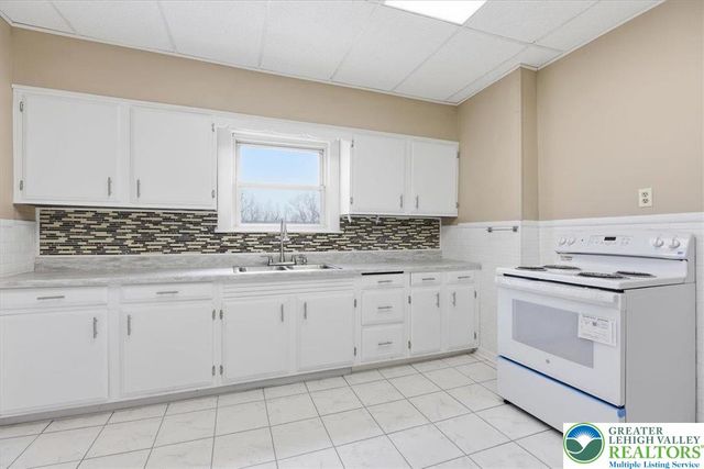 1166 Breaker Street, Scranton, PA 18519