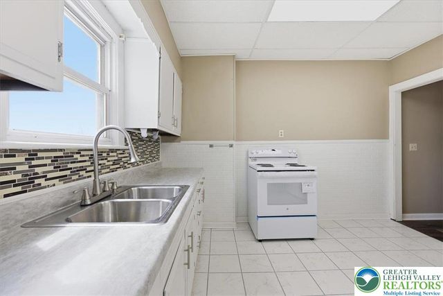 1166 Breaker Street, Scranton, PA 18519