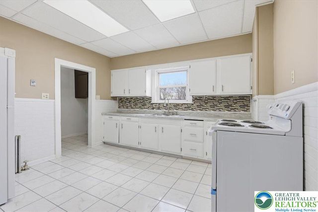 1166 Breaker Street, Scranton, PA 18519