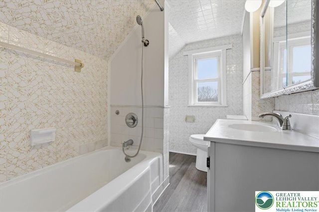 1166 Breaker Street, Scranton, PA 18519