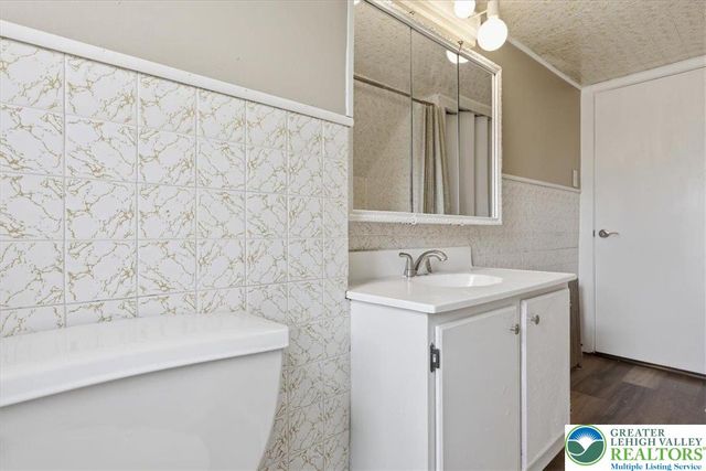 1166 Breaker Street, Scranton, PA 18519