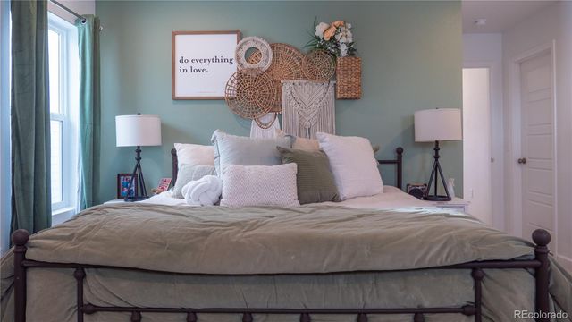 2084 Chambers Road, Aurora, CO 80011