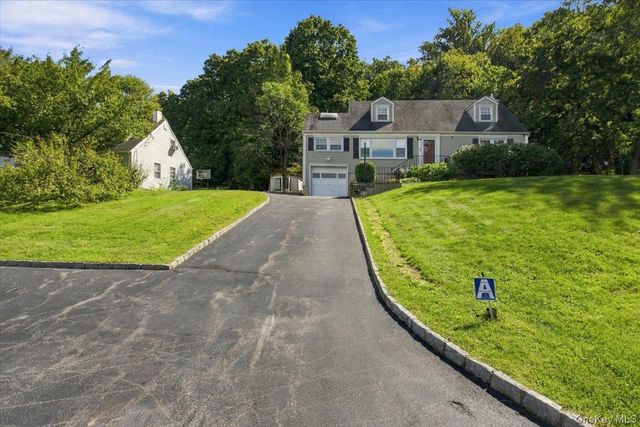 3494 Overlook Avenue, Yorktown Heights, NY 10598