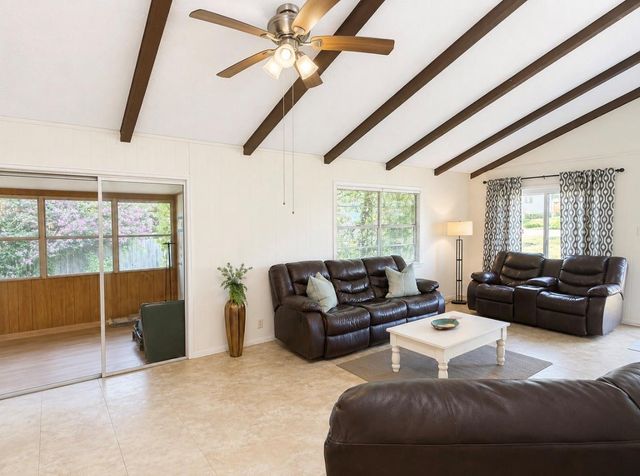 297 Vicki Drive, Livingston, TX 77351