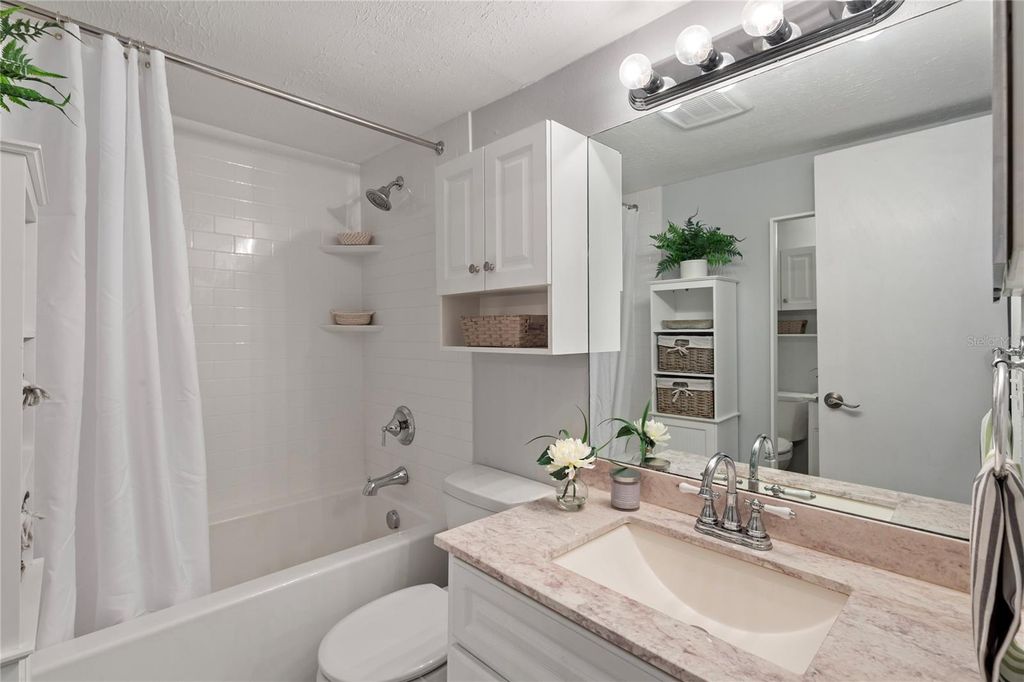 Image 11 of property listing at 4611 W NORTH B STREET 238, Tampa, FL 33609