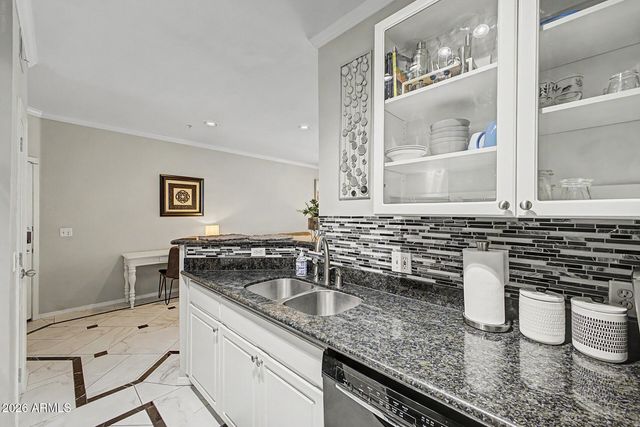 1701 E COLTER Street 221, Phoenix, AZ 85016