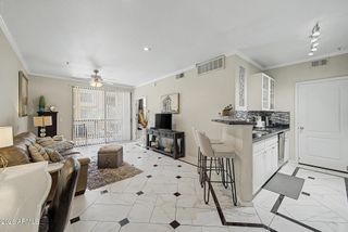 1701 E COLTER Street 221, Phoenix, AZ 85016