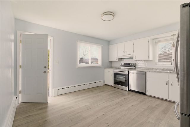 92 Bracket Avenue, Tiverton, RI 02878