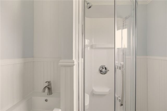 92 Bracket Avenue, Tiverton, RI 02878