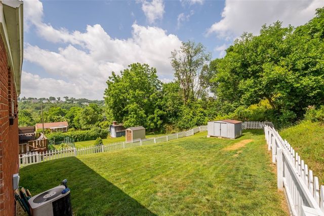 5314 Becky Drive, Baldwin Boro, PA 15236