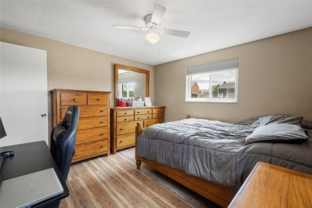 5314 Becky Drive, Baldwin Boro, PA 15236