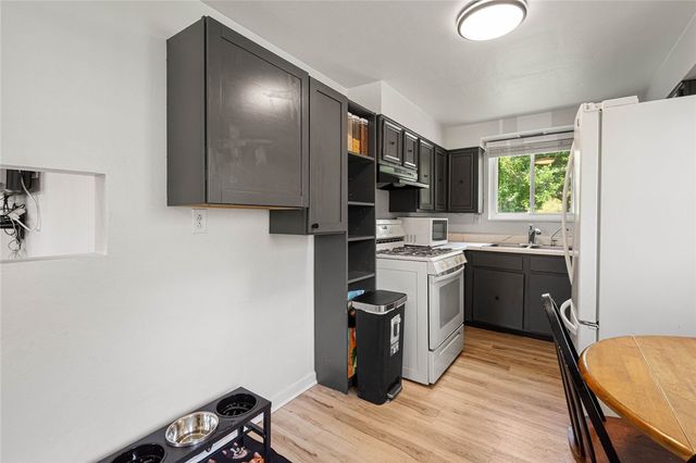 5314 Becky Drive, Baldwin Boro, PA 15236