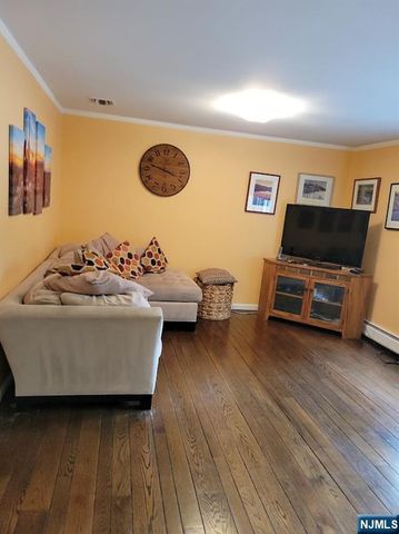 88 Hawthorne Avenue, Park Ridge, NJ 07656
