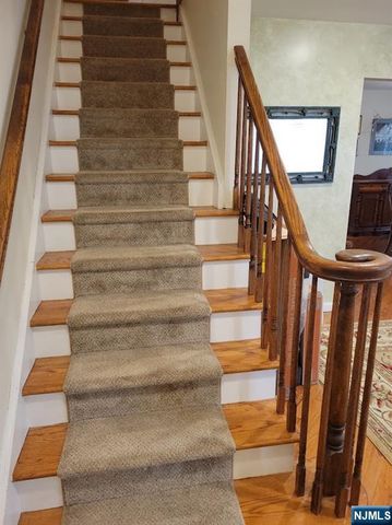 88 Hawthorne Avenue, Park Ridge, NJ 07656