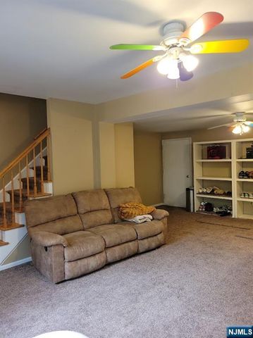 88 Hawthorne Avenue, Park Ridge, NJ 07656
