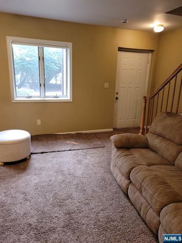 88 Hawthorne Avenue, Park Ridge, NJ 07656