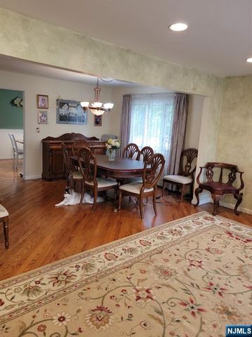 88 Hawthorne Avenue, Park Ridge, NJ 07656