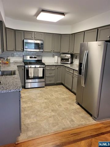 88 Hawthorne Avenue, Park Ridge, NJ 07656
