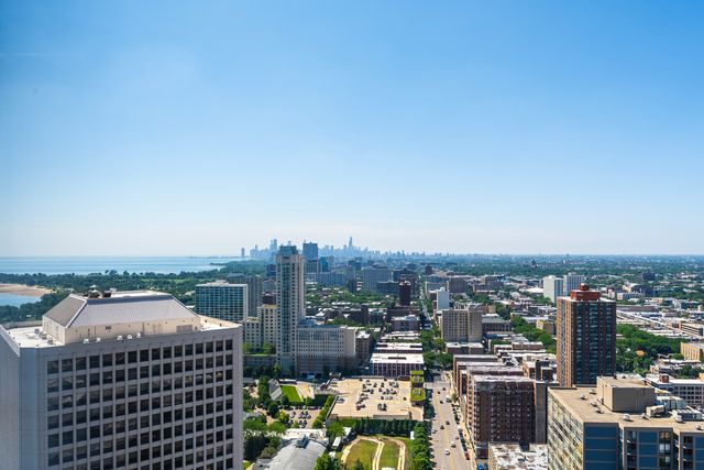 5415 N SHERIDAN Road 4112, Chicago, IL 60640
