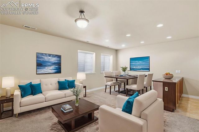 5823 New Crossings Point, Colorado Springs, CO 80918