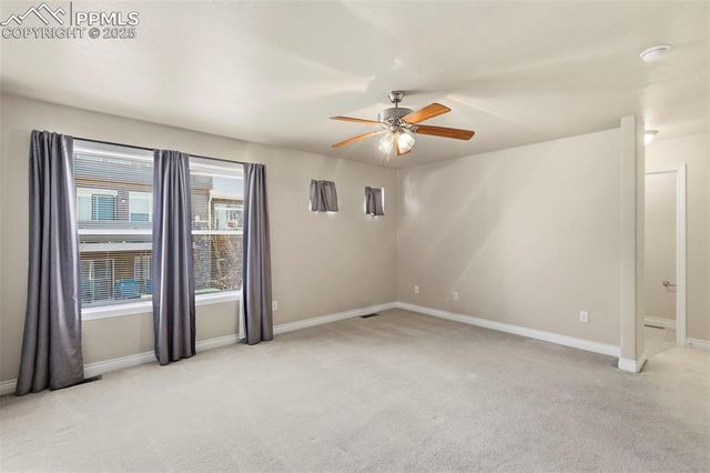 5823 New Crossings Point, Colorado Springs, CO 80918