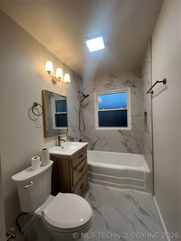 4907 S Boston Place, Tulsa, OK 74105